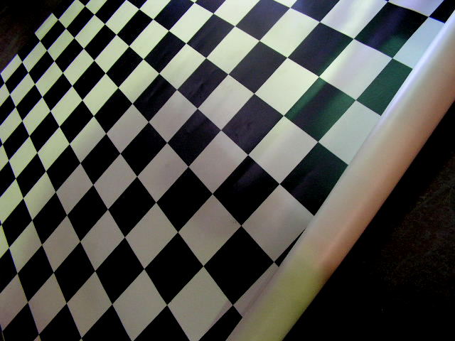 LINO, Black & White Check 2.8m x 2.8m
